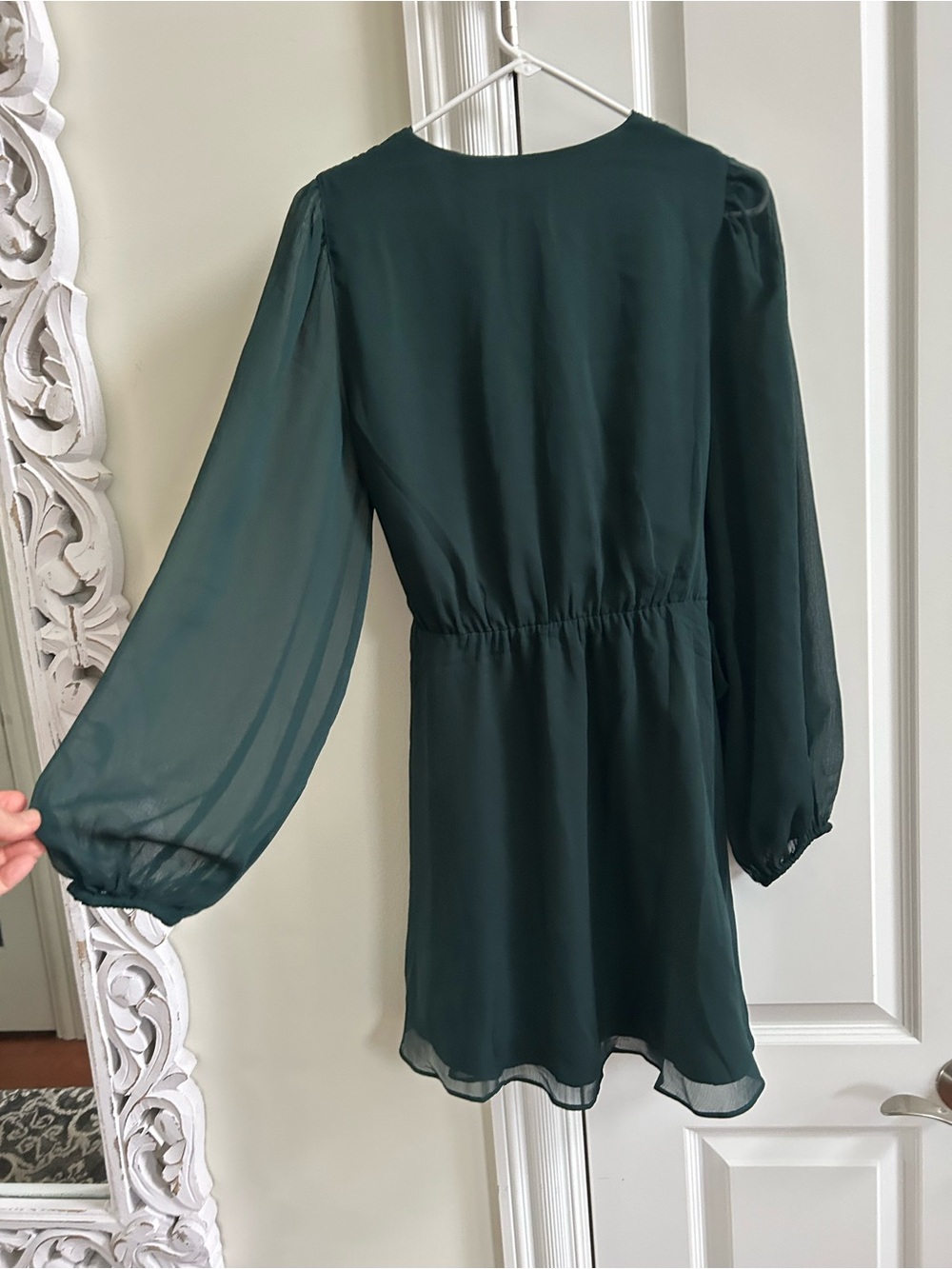 Express green mini sheer sleeve dress - Picture 8 of 9